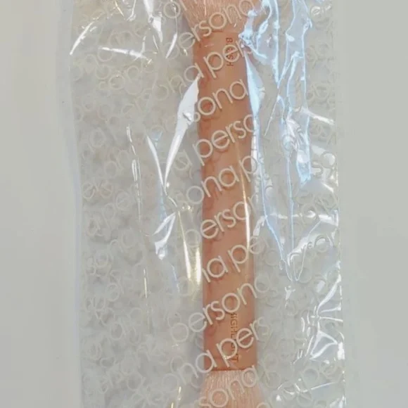 Persona Cosmetics Powerbrush - Picture 2 of 3